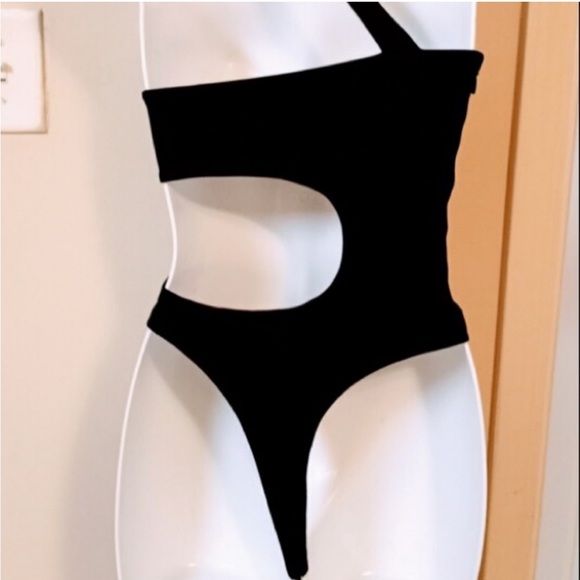 House of Cb Cut Out BodySuit - Picture 5 of 5